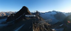 Archiv Foto Webcam Sölden - Tiefenbachgletscher Berg 17:00