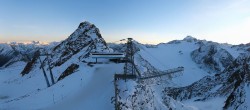 Archiv Foto Webcam Sölden - Tiefenbachgletscher Berg 17:00