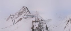 Archived image Webcam Sölden - Tiefenbach Glacier View Top Station 06:00