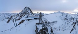 Archiv Foto Webcam Sölden - Tiefenbachgletscher Berg 15:00