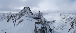 Archived image Webcam Sölden - Tiefenbach Glacier View Top Station 09:00