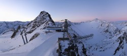 Archiv Foto Webcam Sölden - Tiefenbachgletscher Berg 05:00