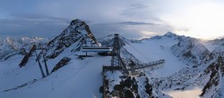 Archived image Webcam Sölden - Tiefenbach Glacier View Top Station 15:00