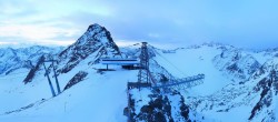 Archiv Foto Webcam Sölden - Tiefenbachgletscher Berg 05:00