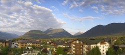Archiv Foto Webcam Alpenresort Schwarz: Mieminger Plateau 06:00