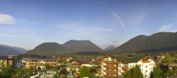 Archived image Webcam Alpenresort Schwarz at Mieming Plateau 06:00