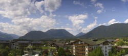 Archived image Webcam Alpenresort Schwarz at Mieming Plateau 11:00