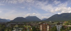 Archiv Foto Webcam Alpenresort Schwarz: Mieminger Plateau 11:00