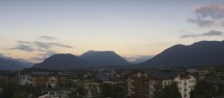 Archiv Foto Webcam Alpenresort Schwarz: Mieminger Plateau 05:00