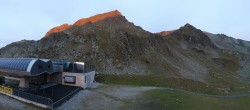 Archived image Webcam Kaiserbahn Lift Kühtai 03:00
