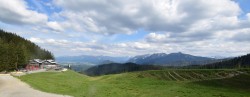 Archived image Webcam Alpspitzbahn Nesselwang: Sports Club Böck 15:00
