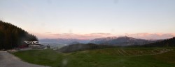 Archived image Webcam Alpspitzbahn Nesselwang: Sports Club Böck 19:00