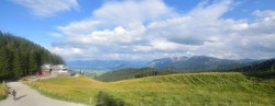 Archiv Foto Webcam Alpspitzbahn Nesselwang: Sportheim Böck 17:00