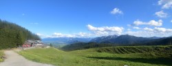 Archived image Webcam Alpspitzbahn Nesselwang: Sports Club Böck 15:00