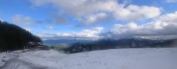 Archived image Webcam Alpspitzbahn Nesselwang: Sports Club Böck 13:00