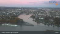 Archiv Foto Webcam Koblenz: Blick von der Festung auf Seilbahn und Deutsches Eck 06:00