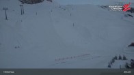 Archived image Webcam Tuxer Fernerhaus at Hintertux Glacier 02:00