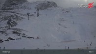 Archived image Webcam Tuxer Fernerhaus at Hintertux Glacier 14:00