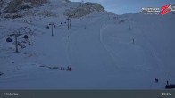 Archived image Webcam Tuxer Fernerhaus at Hintertux Glacier 08:00