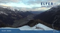 Archived image Webcam Neustift: "Elfer" gondola 07:00