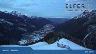 Archived image Webcam Neustift: "Elfer" gondola 16:00