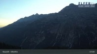 Archiv Foto Webcam Elfer Lifte in Neustift 06:00