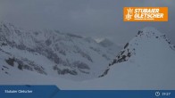Archived image Webcam Stubai glacier: Daunjoch chair lift 18:00