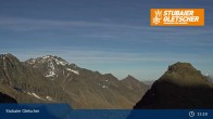 Archived image Webcam Stubai glacier: Daunjoch chair lift 14:00