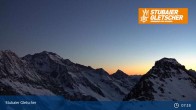 Archiv Foto Webcam Daunjoch Sessellift am Stubaier Gletscher 06:00