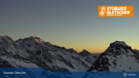 Archiv Foto Webcam Daunjoch Sessellift am Stubaier Gletscher 07:00