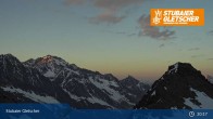 Archiv Foto Webcam Daunjoch Sessellift am Stubaier Gletscher 02:00