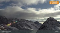 Archiv Foto Webcam Daunjoch Sessellift am Stubaier Gletscher 06:00