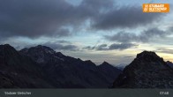 Archived image Webcam Stubai glacier: Daunjoch chair lift 07:00