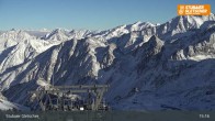 Archived image Webcam Stubai glacier: Daunjoch chair lift 14:00