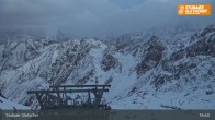 Archiv Foto Webcam Daunjoch Sessellift am Stubaier Gletscher 02:00