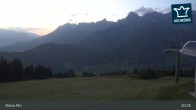 Archived image Webcam Hochmaisalm Top Station 00:00