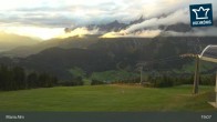 Archiv Foto Webcam Hochmaisalm Bergstation 18:00