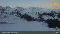 Archived image Webcam Isskogel Mountain 02:00