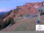 Archiv Foto Webcam Stiealm unterhalb des Latschenkopfes 06:00