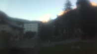 Archiv Foto Webcam Zermatt Kirche 07:00