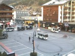 Archiv Foto Webcam Zermatt Bahnhofplatz 08:00