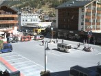Archiv Foto Webcam Zermatt Bahnhofplatz 12:00