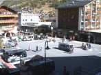 Archiv Foto Webcam Zermatt Bahnhofplatz 13:00