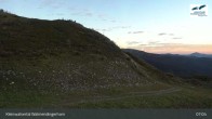 Archiv Foto Webcam Walmendingerhorn Kleinwalsertal 06:00