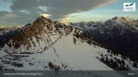 Archiv Foto Webcam Walmendingerhorn Kleinwalsertal 04:00