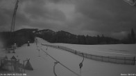 Archiv Foto Webcam Blick von der Talstation des Schlepplifts Buron auf den Lift und die Piste 06:00