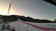 Archived image Webcam Enjoy the panoama view of the ski trail and lift in Buron 07:00