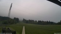 Archiv Foto Webcam Blick von der Talstation des Schlepplifts Buron auf den Lift und die Piste 05:00