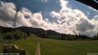 Archiv Foto Webcam Blick von der Talstation des Schlepplifts Buron auf den Lift und die Piste 13:00