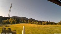 Archived image Webcam Enjoy the panoama view of the ski trail and lift in Buron 07:00